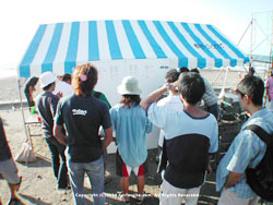 �S�����̃u�[�X������