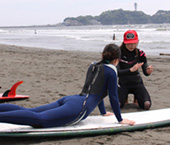 FRC サーフィンスクールの様子