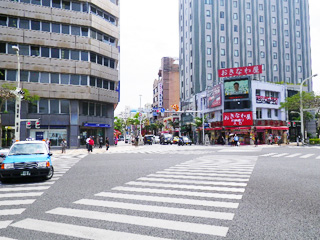 国際通りの入り口